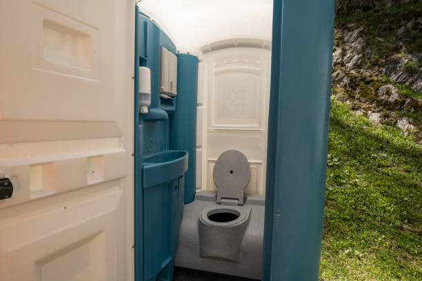 Portable Toilets for Disaster Relief Sites in Collins, MS