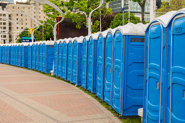 Best Portable Restroom Servicing (Cleaning and Restocking)  in Collins, MS